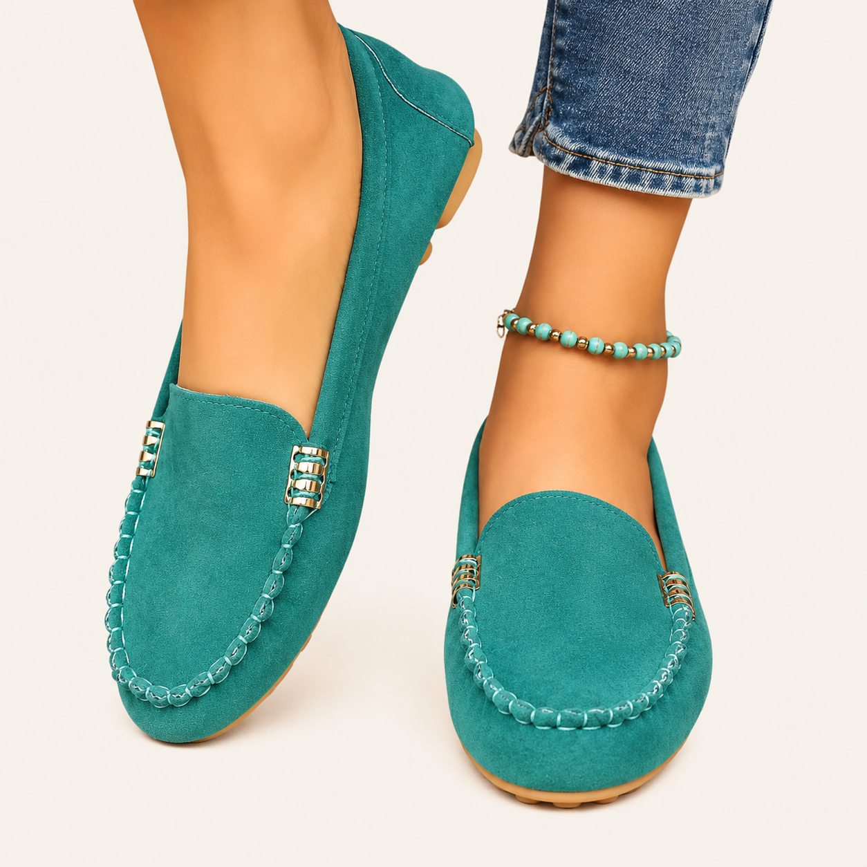 Alviora – Mocasines Elegantes Detalle Metálico