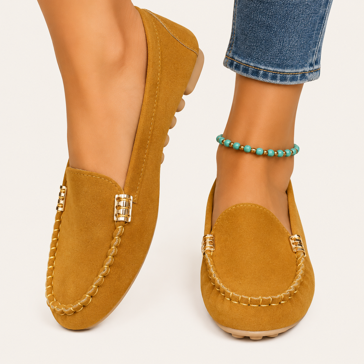 Alviora – Mocasines Elegantes Detalle Metálico