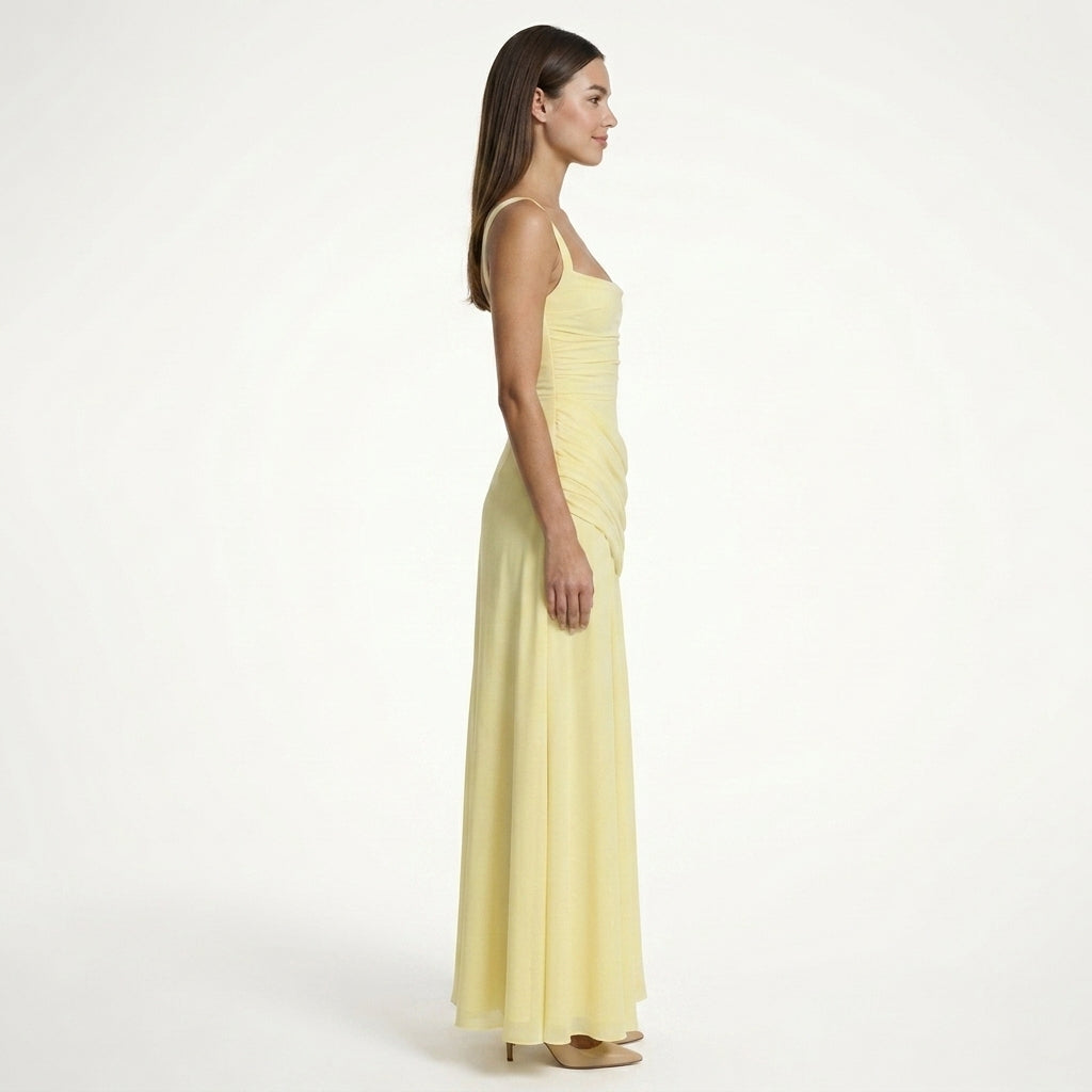 Vestido maxi elegante fruncido