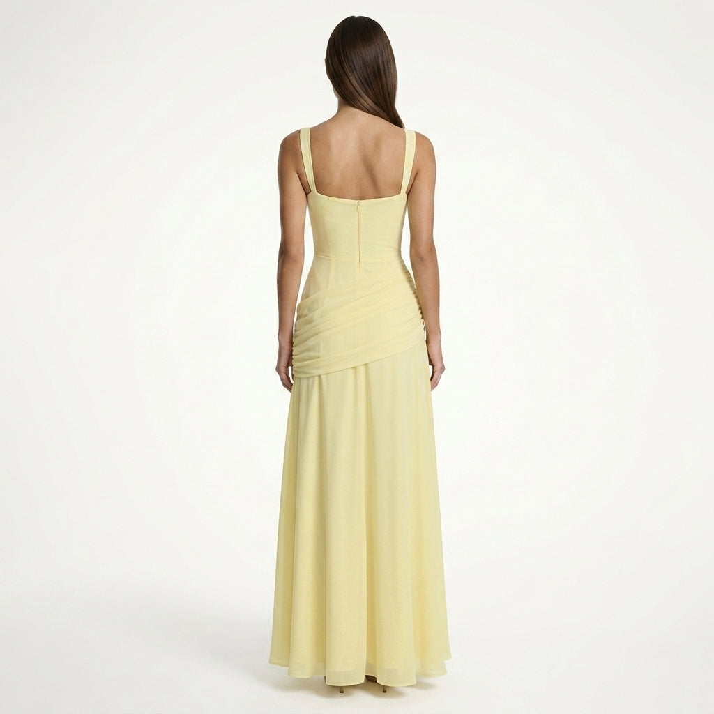 Vestido maxi elegante fruncido