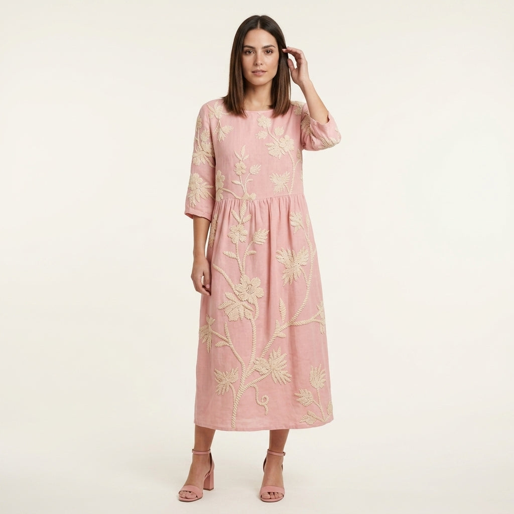 Vestido Midi Bordado Elegante